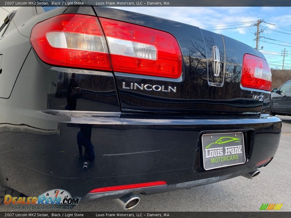 2007 Lincoln MKZ Sedan Black / Light Stone Photo #26