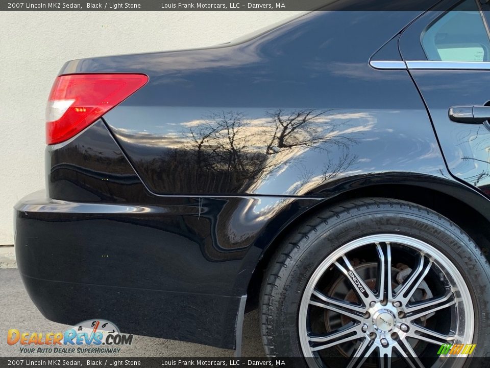 2007 Lincoln MKZ Sedan Black / Light Stone Photo #34