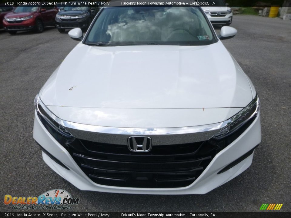 2019 Honda Accord LX Sedan Platinum White Pearl / Ivory Photo #7