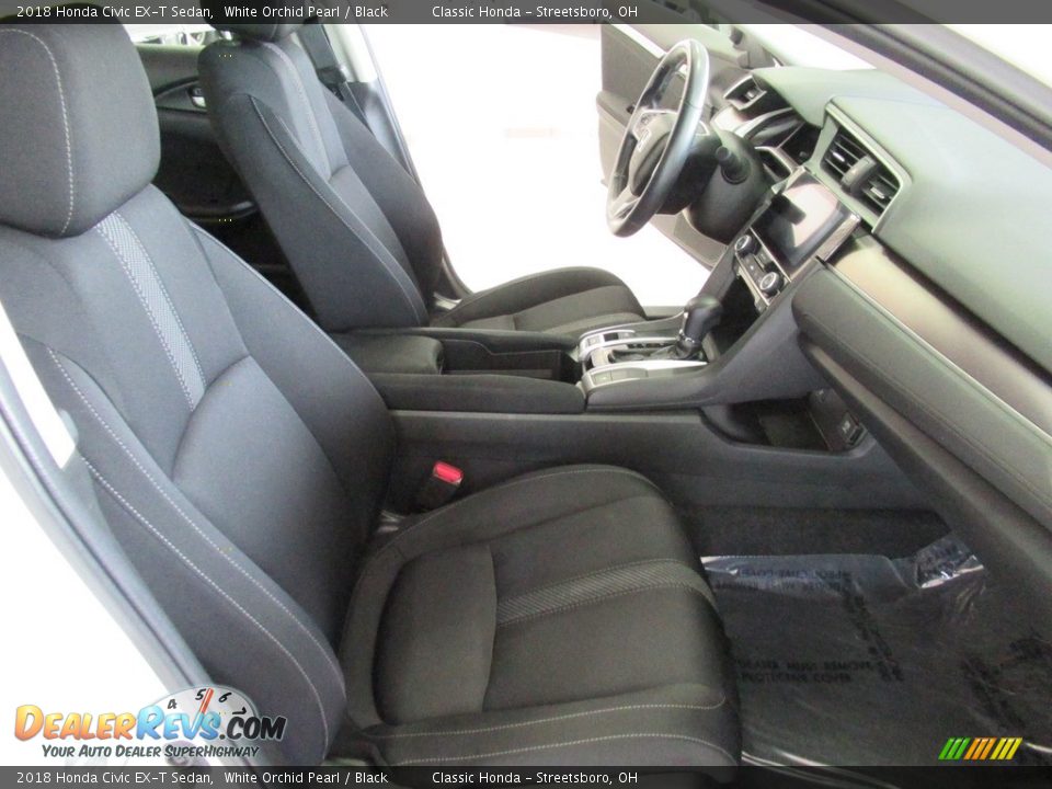 Front Seat of 2018 Honda Civic EX-T Sedan Photo #16
