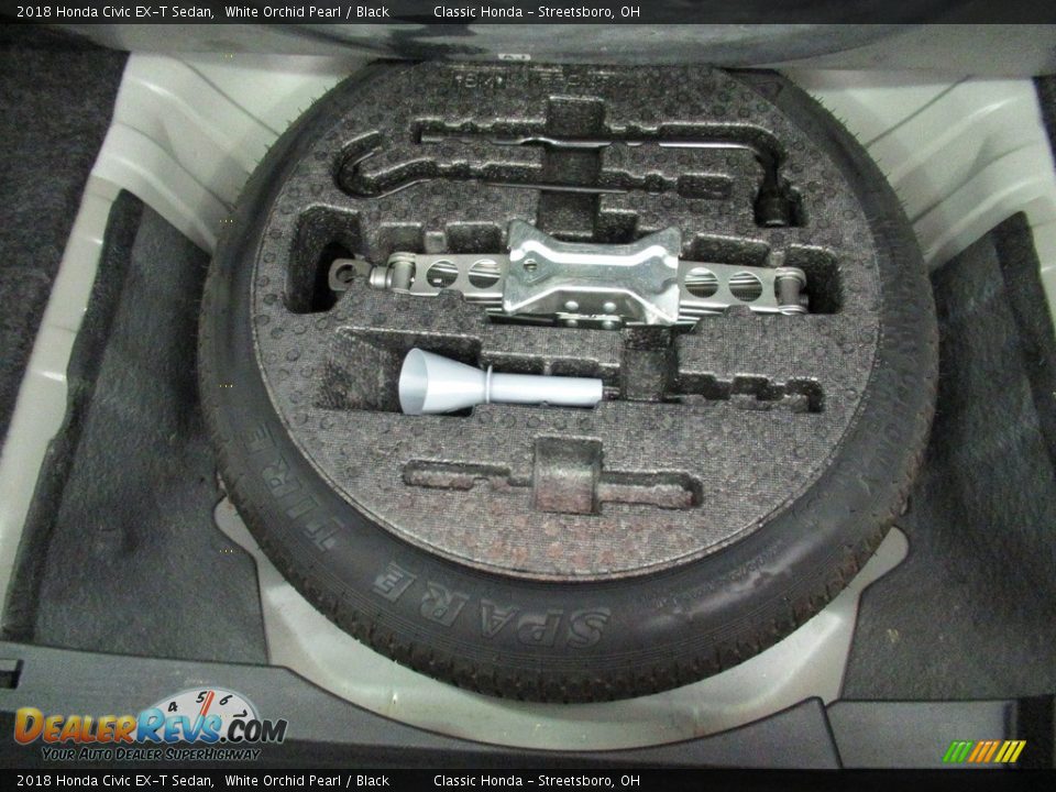 Tool Kit of 2018 Honda Civic EX-T Sedan Photo #22