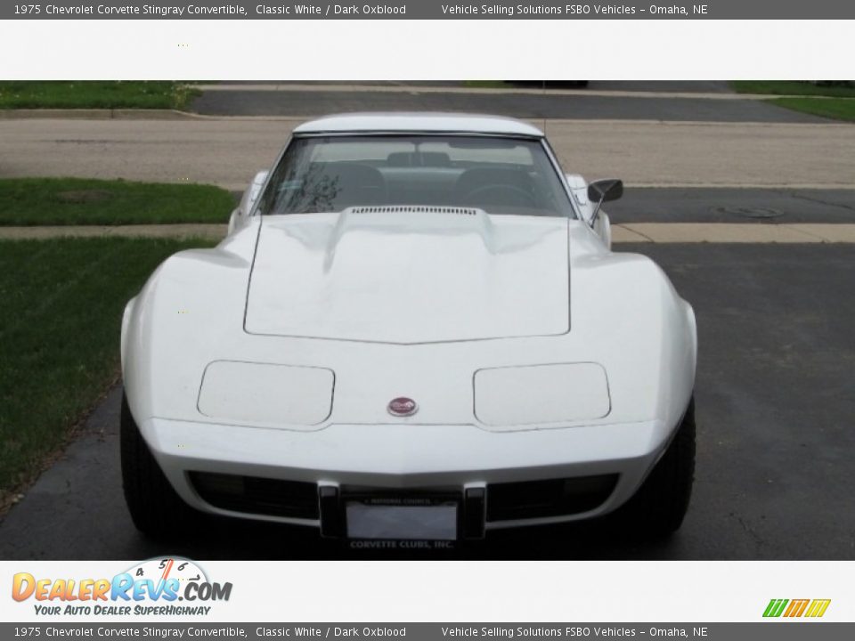 1975 Chevrolet Corvette Stingray Convertible Classic White / Dark Oxblood Photo #12