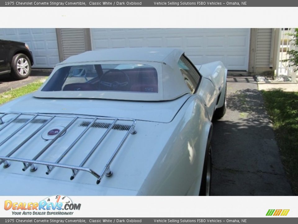 1975 Chevrolet Corvette Stingray Convertible Classic White / Dark Oxblood Photo #27