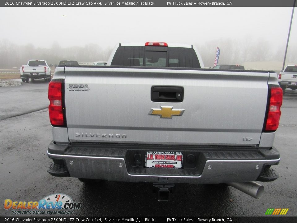 2016 Chevrolet Silverado 2500HD LTZ Crew Cab 4x4 Silver Ice Metallic / Jet Black Photo #4