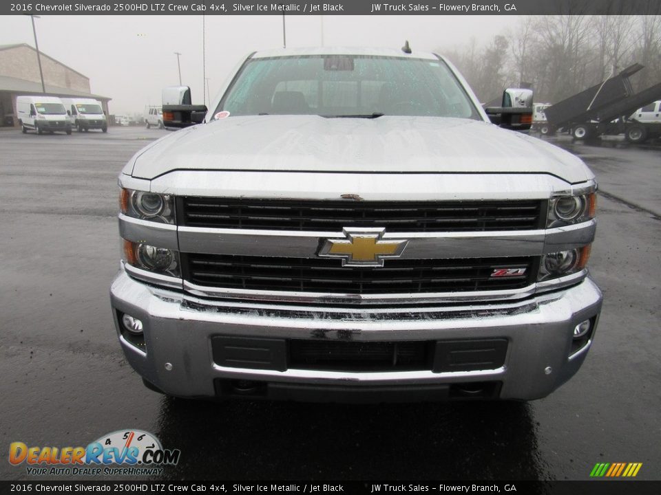 2016 Chevrolet Silverado 2500HD LTZ Crew Cab 4x4 Silver Ice Metallic / Jet Black Photo #8