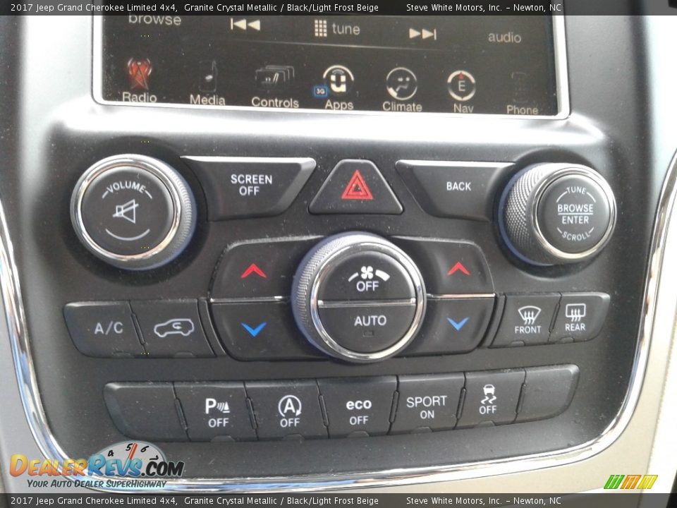 2017 Jeep Grand Cherokee Limited 4x4 Granite Crystal Metallic / Black/Light Frost Beige Photo #28