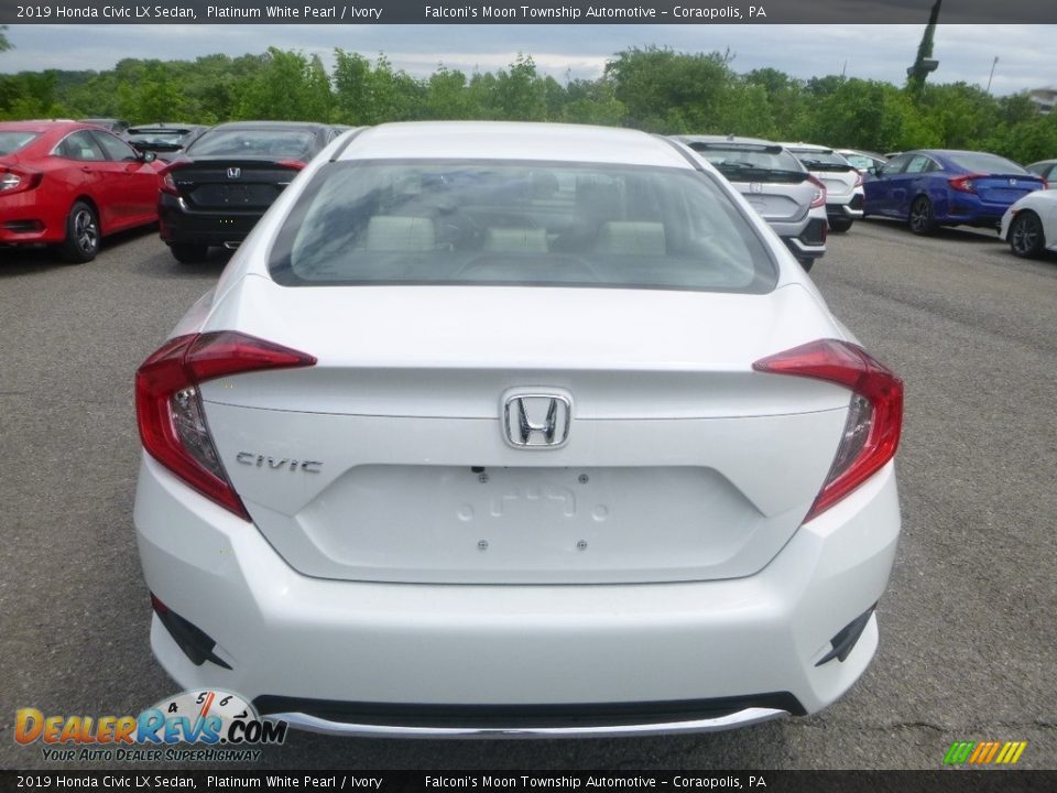 2019 Honda Civic LX Sedan Platinum White Pearl / Ivory Photo #4