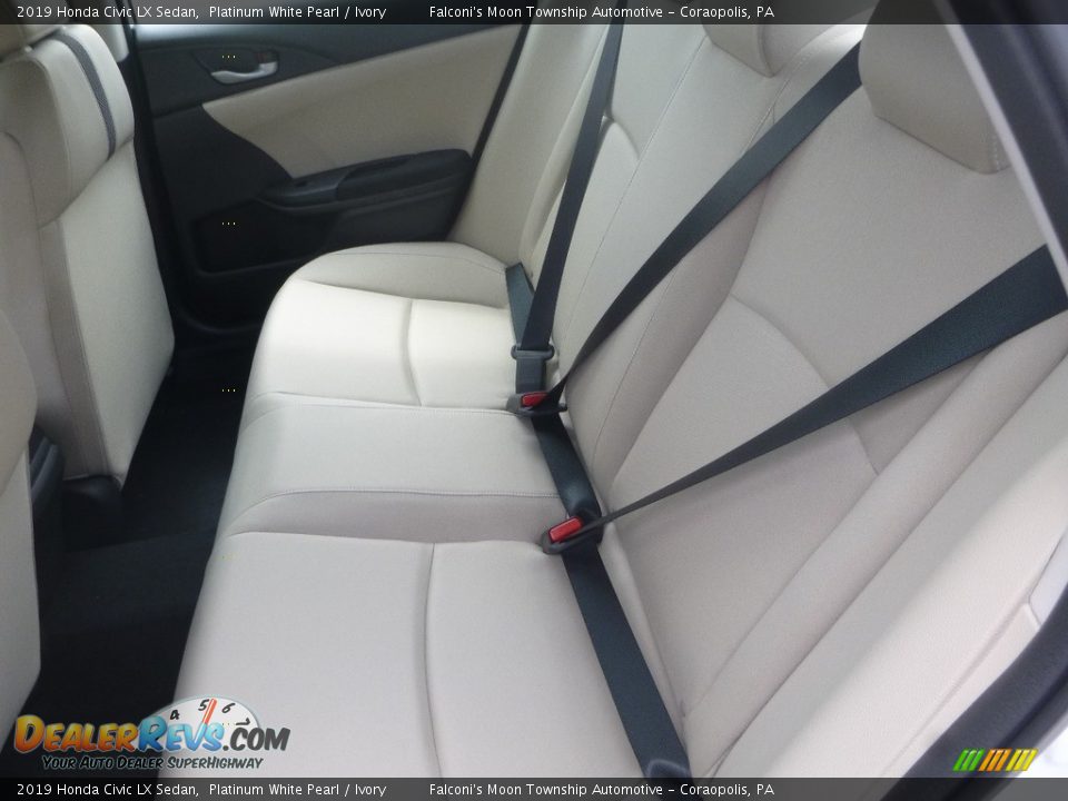 2019 Honda Civic LX Sedan Platinum White Pearl / Ivory Photo #10