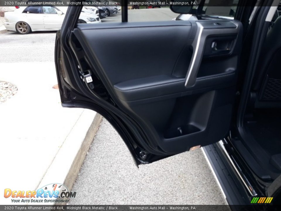 2020 Toyota 4Runner Limited 4x4 Midnight Black Metallic / Black Photo #33