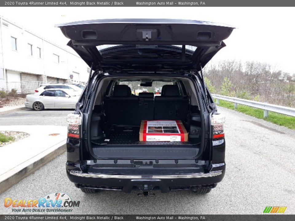 2020 Toyota 4Runner Limited 4x4 Midnight Black Metallic / Black Photo #35