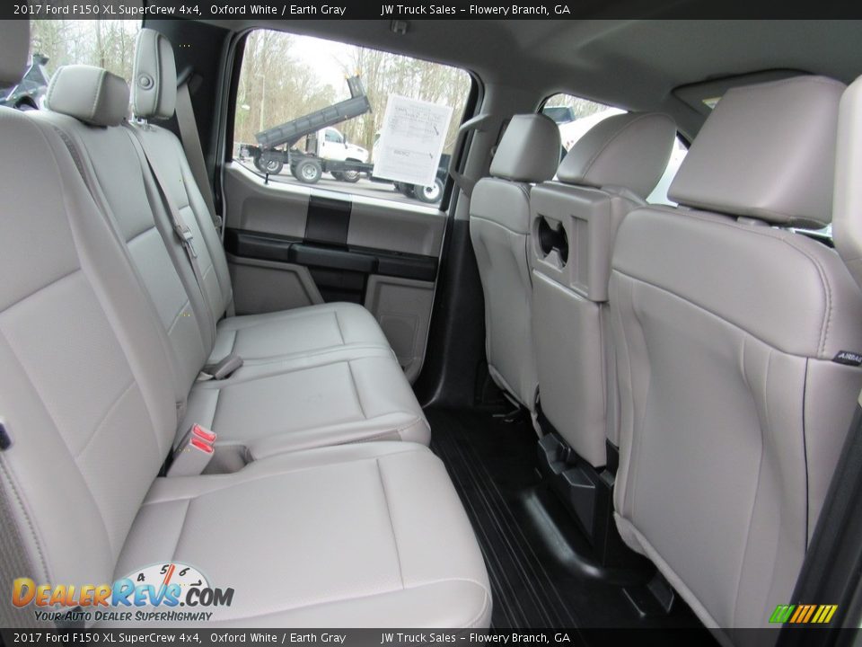 Rear Seat of 2017 Ford F150 XL SuperCrew 4x4 Photo #31