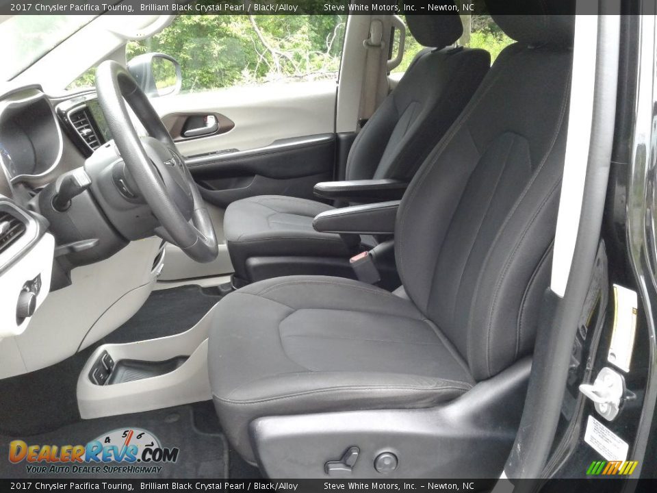 2017 Chrysler Pacifica Touring Brilliant Black Crystal Pearl / Black/Alloy Photo #12