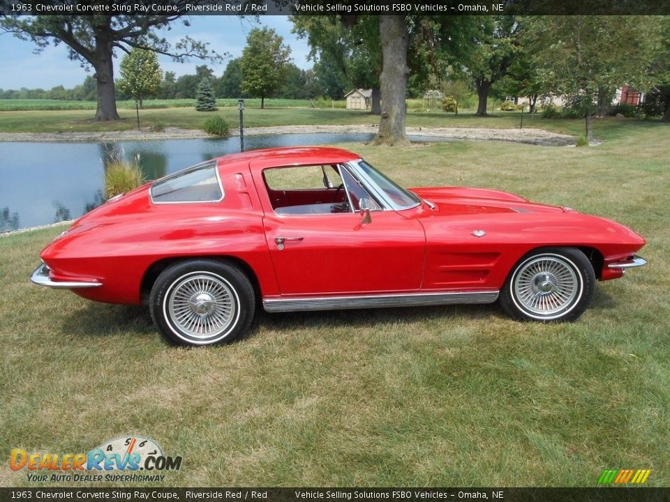 Riverside Red 1963 Chevrolet Corvette Sting Ray Coupe Photo #14