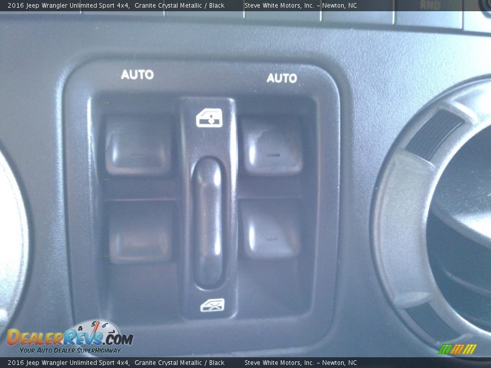 2016 Jeep Wrangler Unlimited Sport 4x4 Granite Crystal Metallic / Black Photo #22