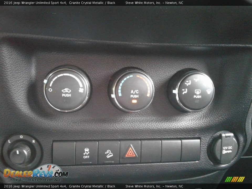 2016 Jeep Wrangler Unlimited Sport 4x4 Granite Crystal Metallic / Black Photo #23