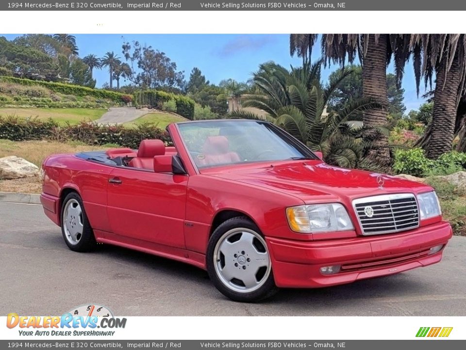 Front 3/4 View of 1994 Mercedes-Benz E 320 Convertible Photo #1