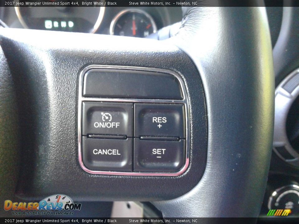 2017 Jeep Wrangler Unlimited Sport 4x4 Bright White / Black Photo #19