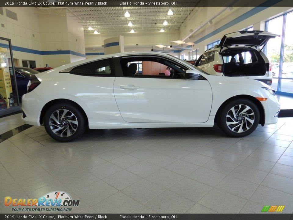 2019 Honda Civic LX Coupe Platinum White Pearl / Black Photo #4