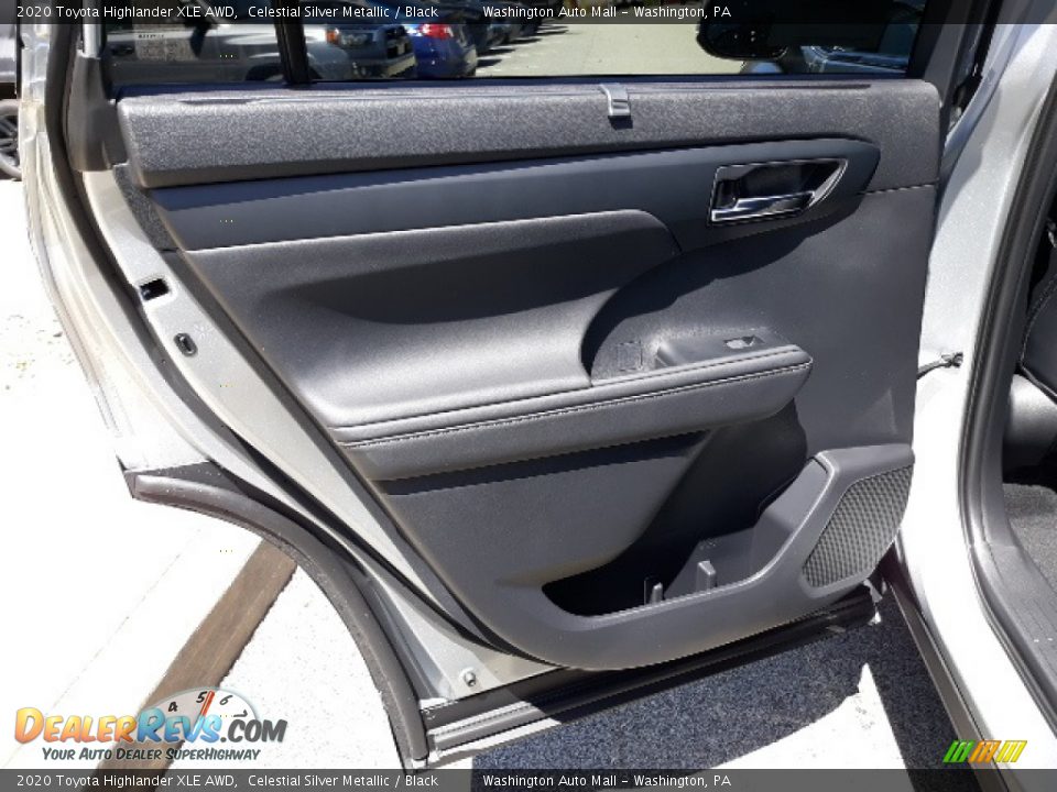 2020 Toyota Highlander XLE AWD Celestial Silver Metallic / Black Photo #28