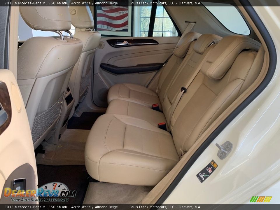 2013 Mercedes-Benz ML 350 4Matic Arctic White / Almond Beige Photo #15