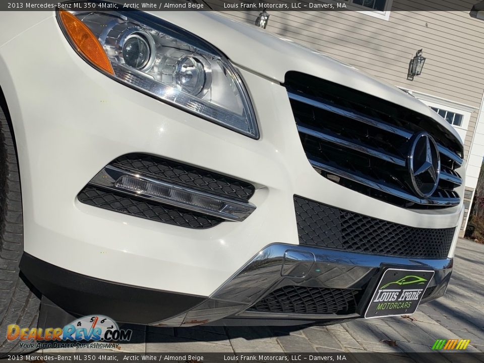 2013 Mercedes-Benz ML 350 4Matic Arctic White / Almond Beige Photo #25