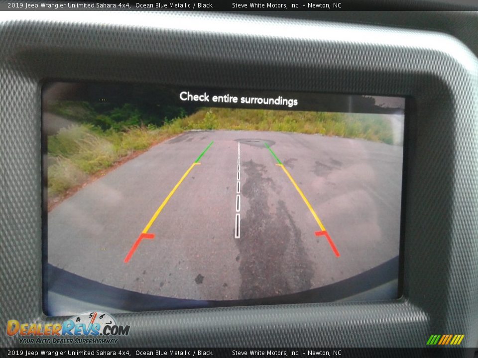 2019 Jeep Wrangler Unlimited Sahara 4x4 Ocean Blue Metallic / Black Photo #22