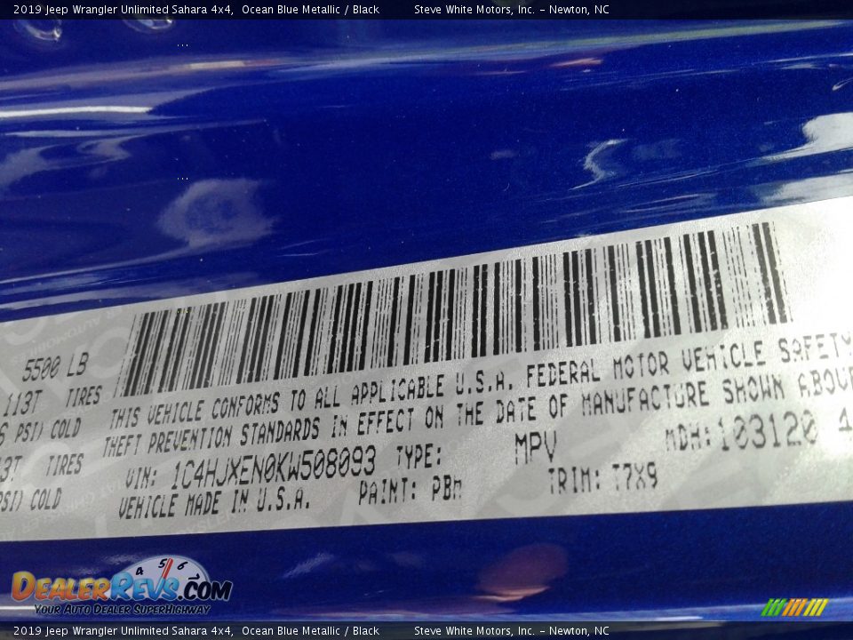 2019 Jeep Wrangler Unlimited Sahara 4x4 Ocean Blue Metallic / Black Photo #28