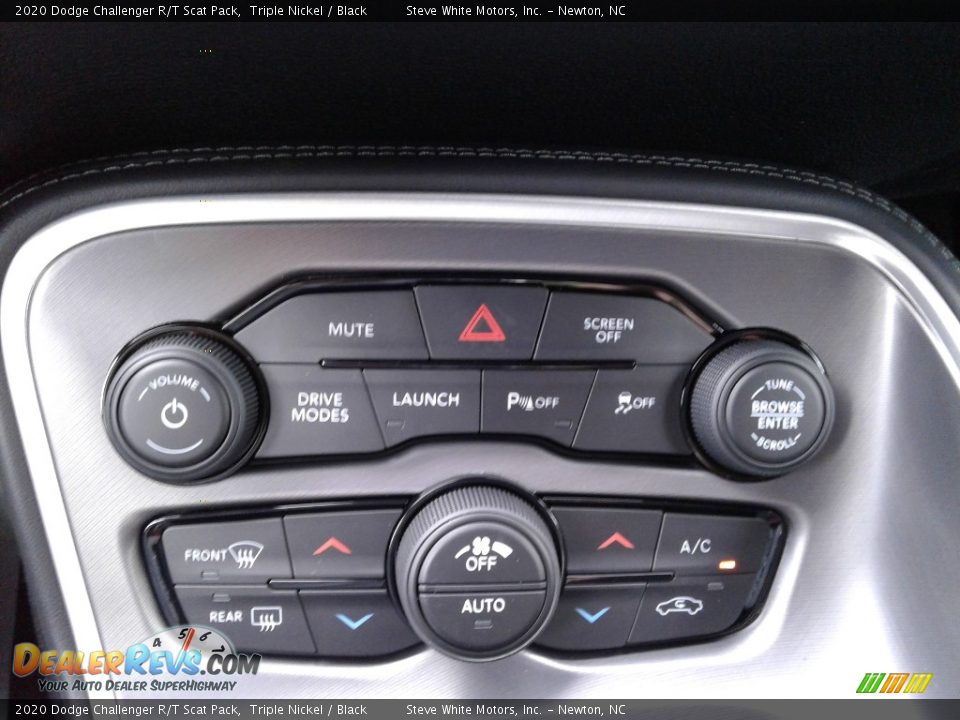 Controls of 2020 Dodge Challenger R/T Scat Pack Photo #26