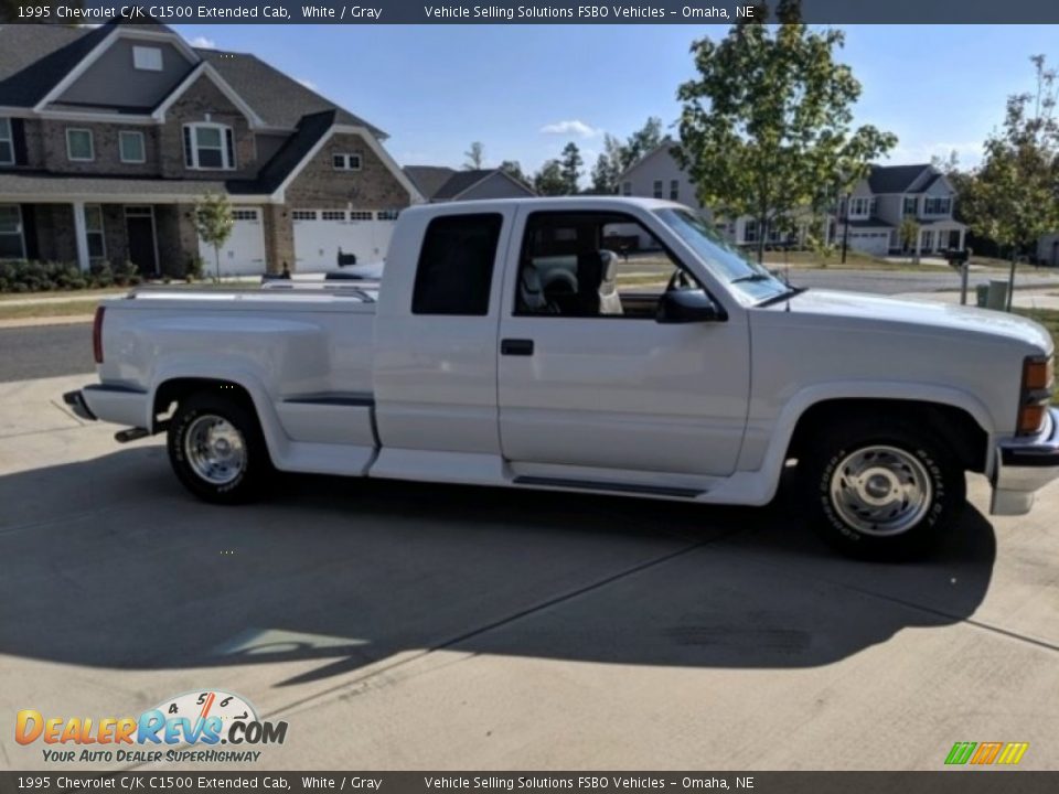 1995 Chevrolet C/K C1500 Extended Cab White / Gray Photo #1