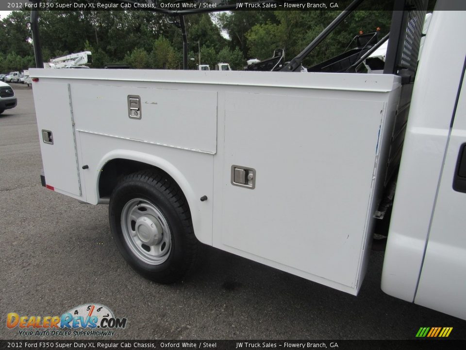 2012 Ford F350 Super Duty XL Regular Cab Chassis Oxford White / Steel Photo #9