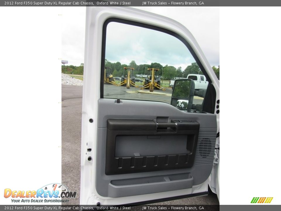 2012 Ford F350 Super Duty XL Regular Cab Chassis Oxford White / Steel Photo #16