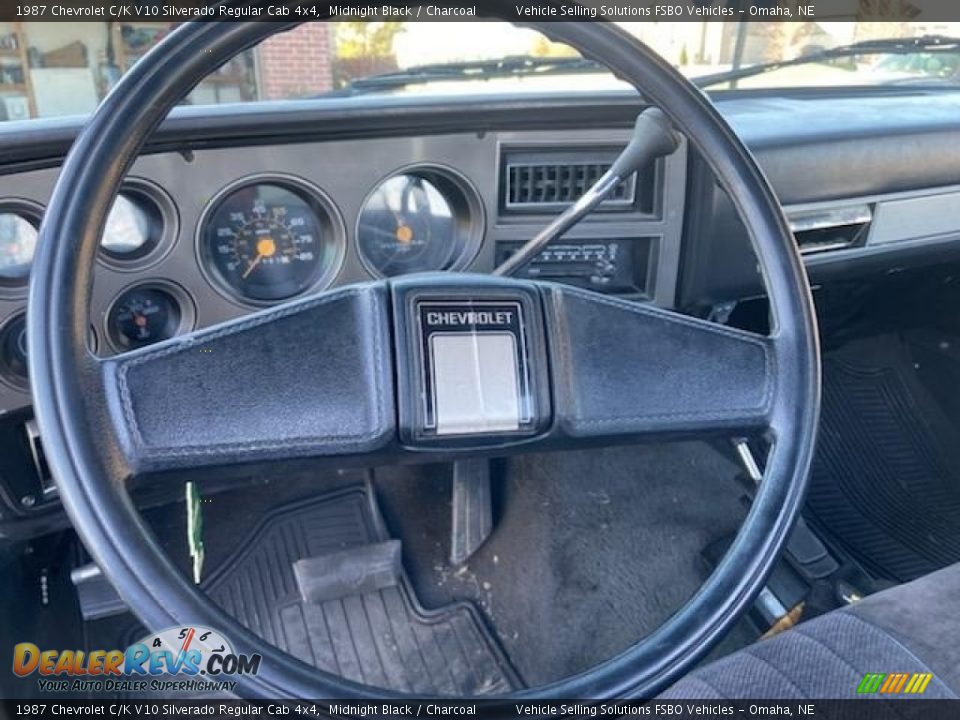 1987 Chevrolet C/K V10 Silverado Regular Cab 4x4 Steering Wheel Photo #3