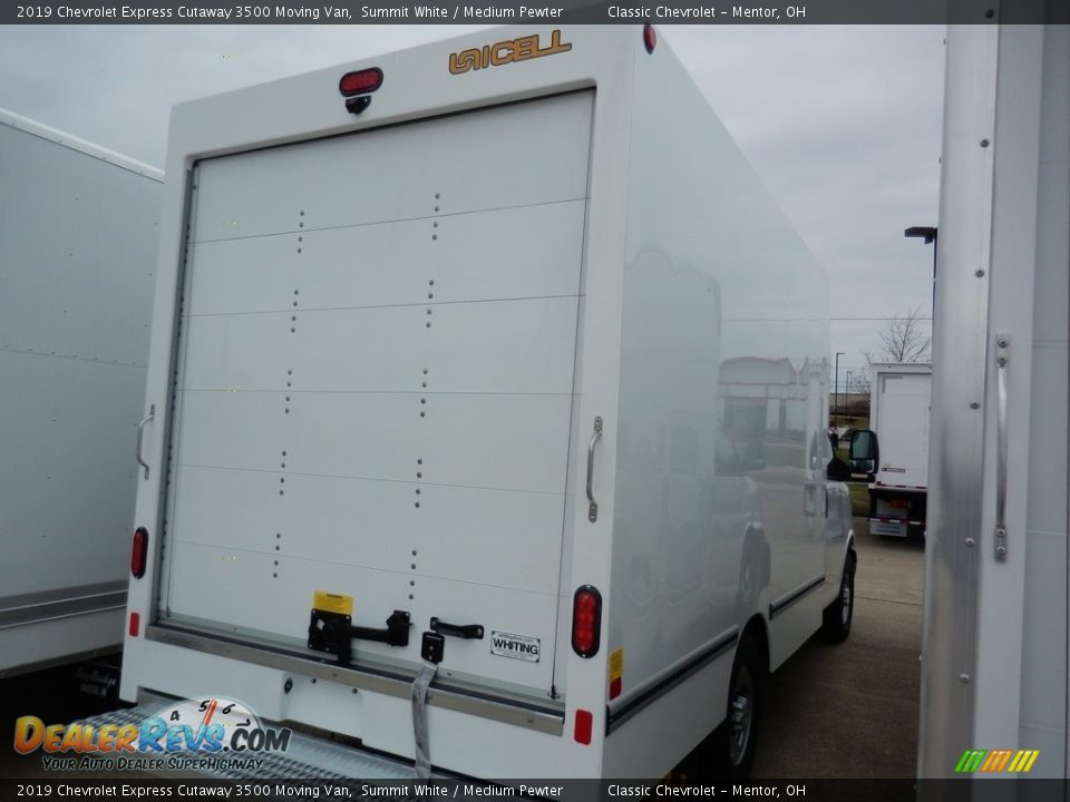 2019 Chevrolet Express Cutaway 3500 Moving Van Summit White / Medium Pewter Photo #4