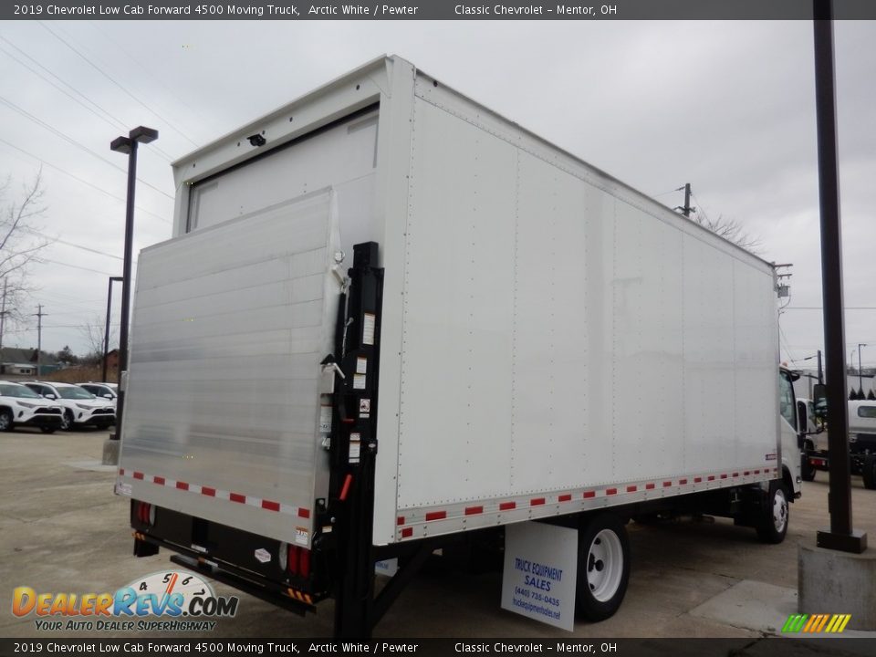 2019 Chevrolet Low Cab Forward 4500 Moving Truck Arctic White / Pewter Photo #4