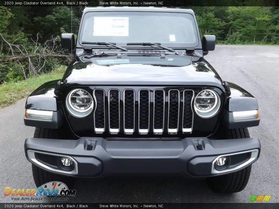 2020 Jeep Gladiator Overland 4x4 Black / Black Photo #3