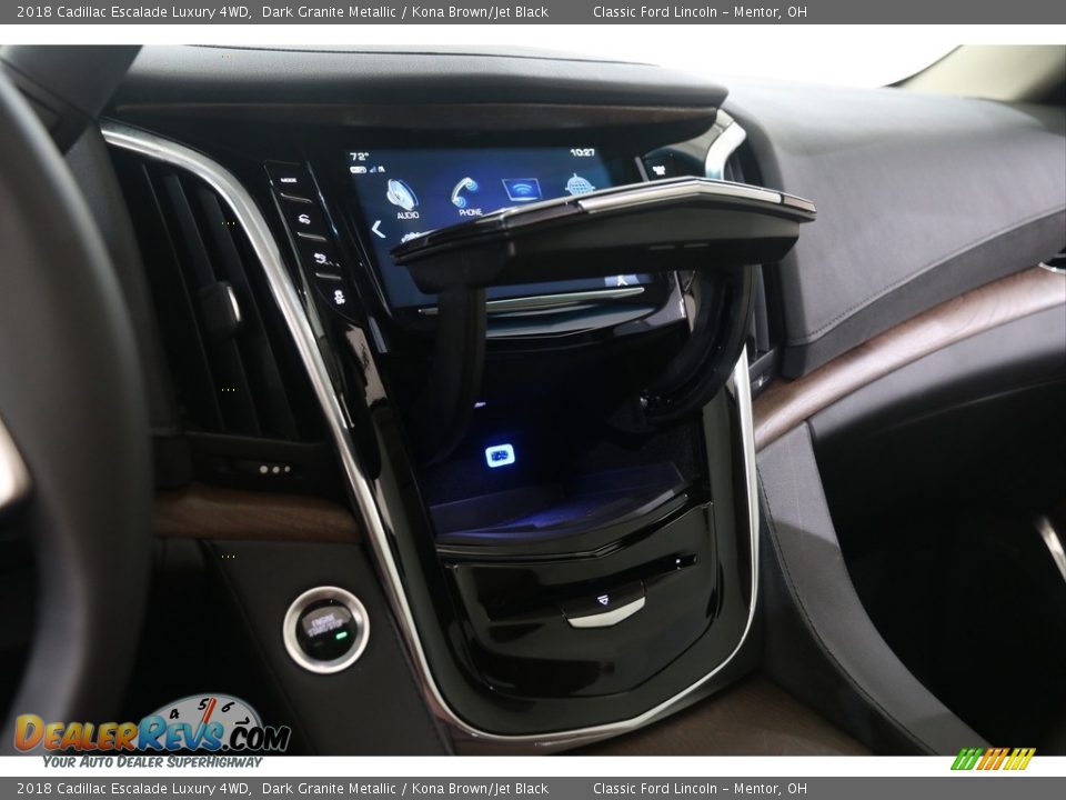 2018 Cadillac Escalade Luxury 4WD Dark Granite Metallic / Kona Brown/Jet Black Photo #17