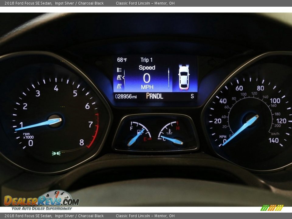 2018 Ford Focus SE Sedan Ingot Silver / Charcoal Black Photo #9
