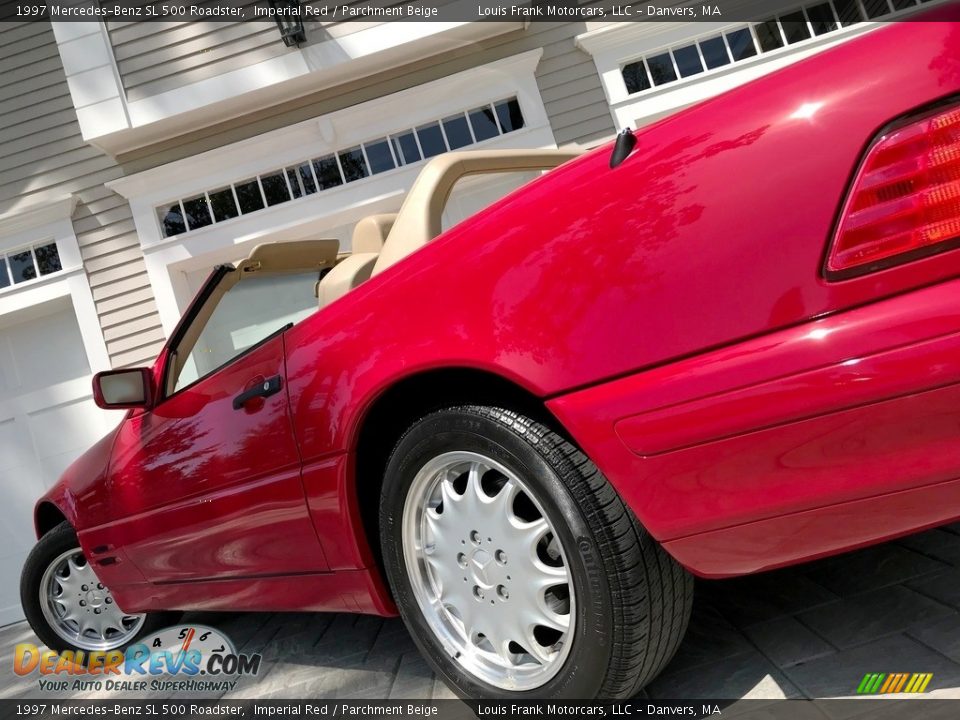 1997 Mercedes-Benz SL 500 Roadster Imperial Red / Parchment Beige Photo #20