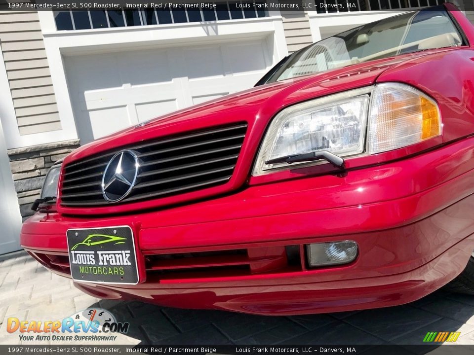 1997 Mercedes-Benz SL 500 Roadster Imperial Red / Parchment Beige Photo #23