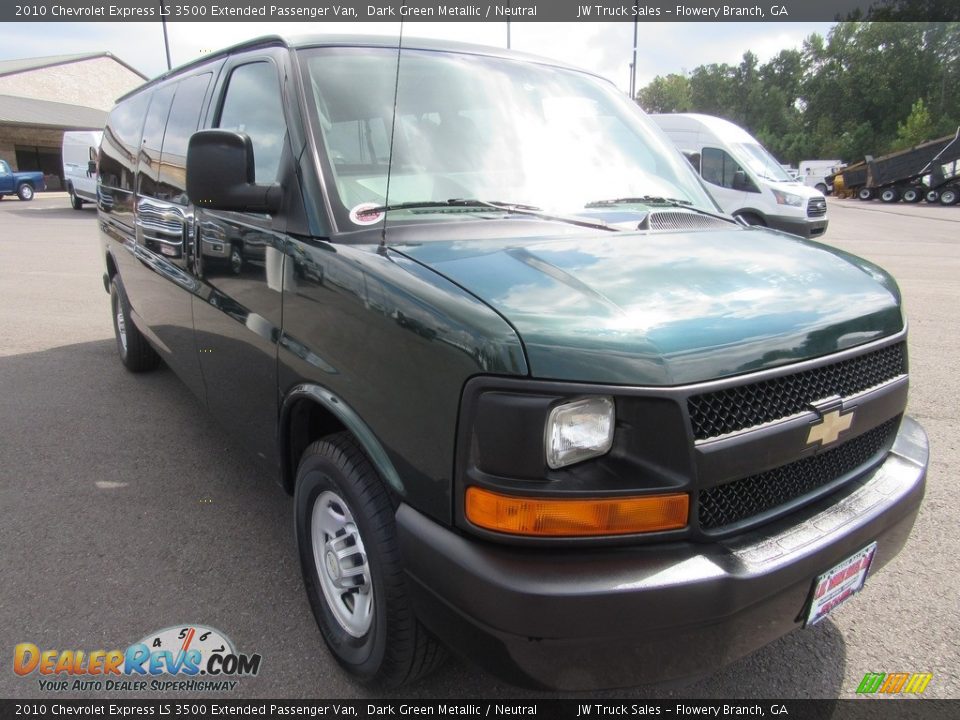 Front 3/4 View of 2010 Chevrolet Express LS 3500 Extended Passenger Van Photo #7