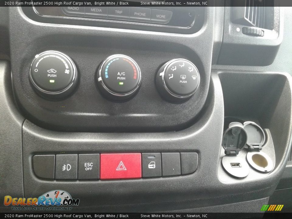 2020 Ram ProMaster 2500 High Roof Cargo Van Bright White / Black Photo #22