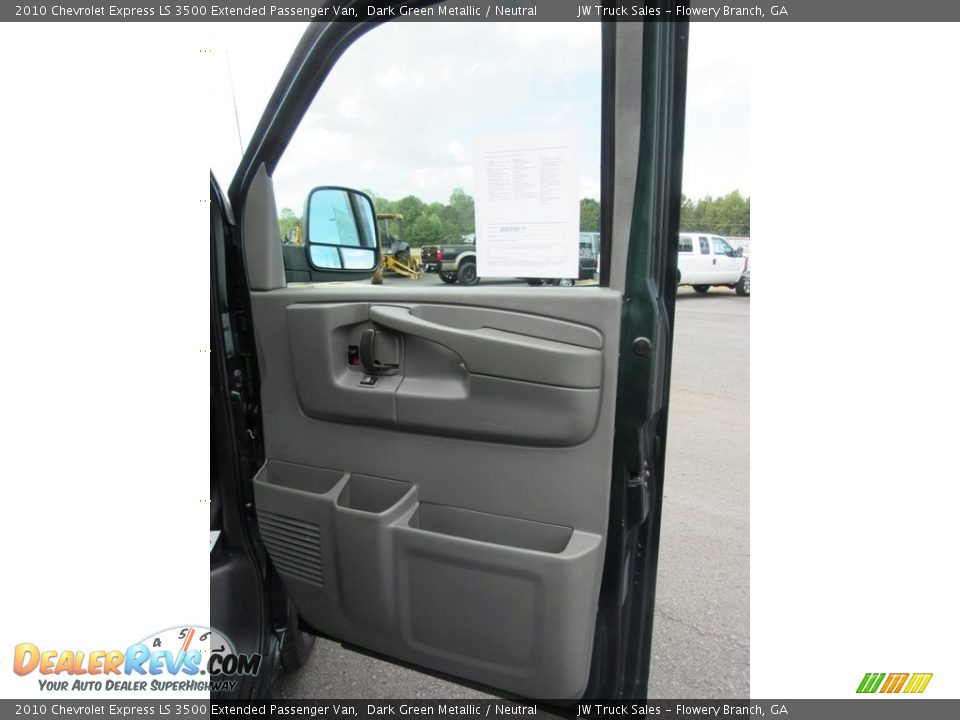 Door Panel of 2010 Chevrolet Express LS 3500 Extended Passenger Van Photo #15