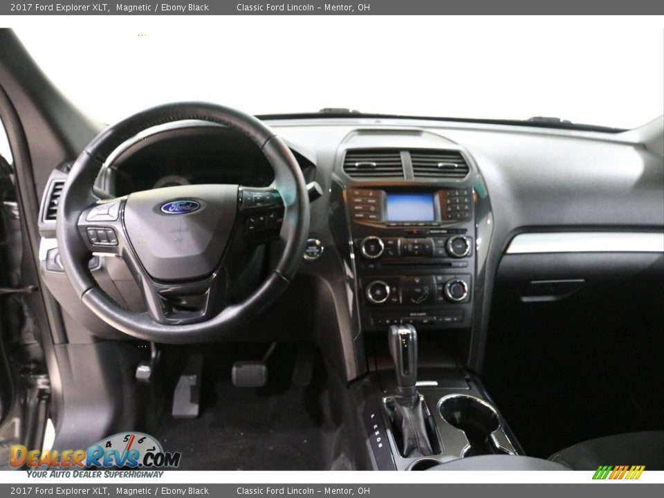 2017 Ford Explorer XLT Magnetic / Ebony Black Photo #6