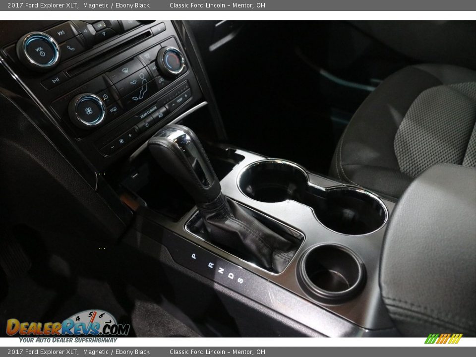 2017 Ford Explorer XLT Magnetic / Ebony Black Photo #13