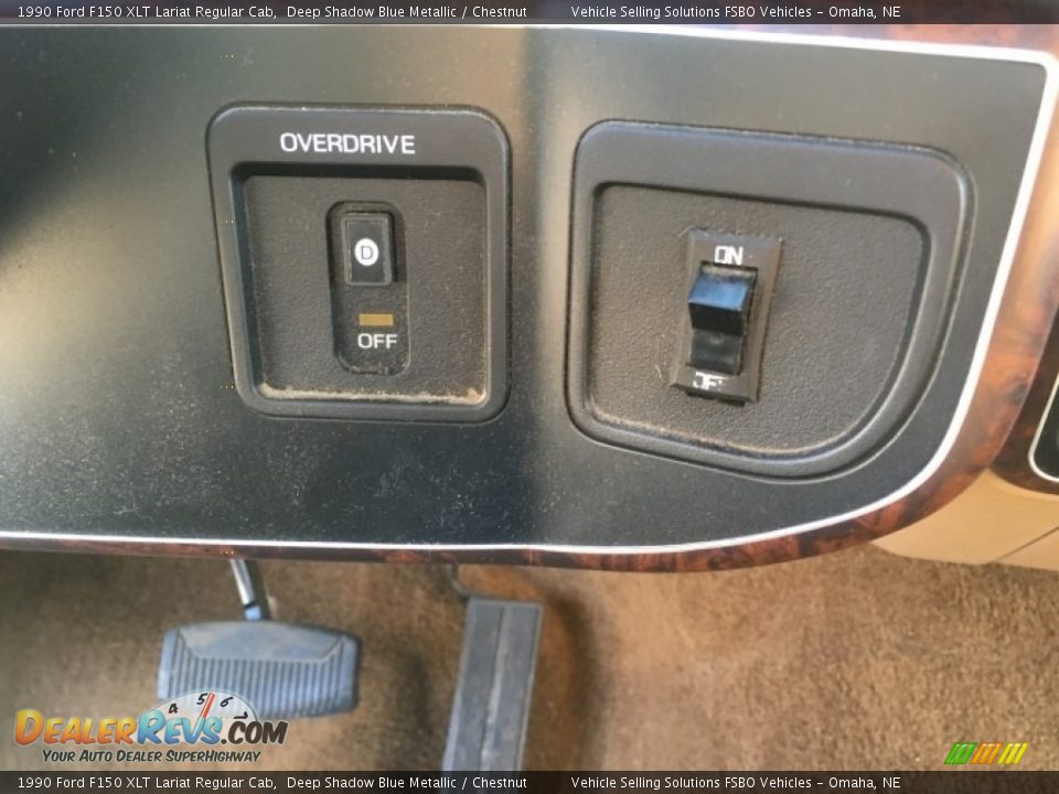 Controls of 1990 Ford F150 XLT Lariat Regular Cab Photo #6