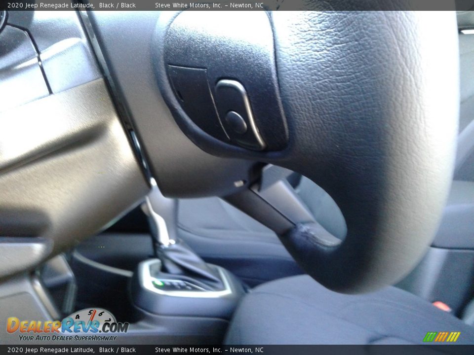 2020 Jeep Renegade Latitude Black / Black Photo #12