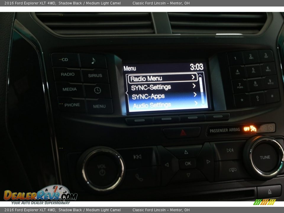 2016 Ford Explorer XLT 4WD Shadow Black / Medium Light Camel Photo #11