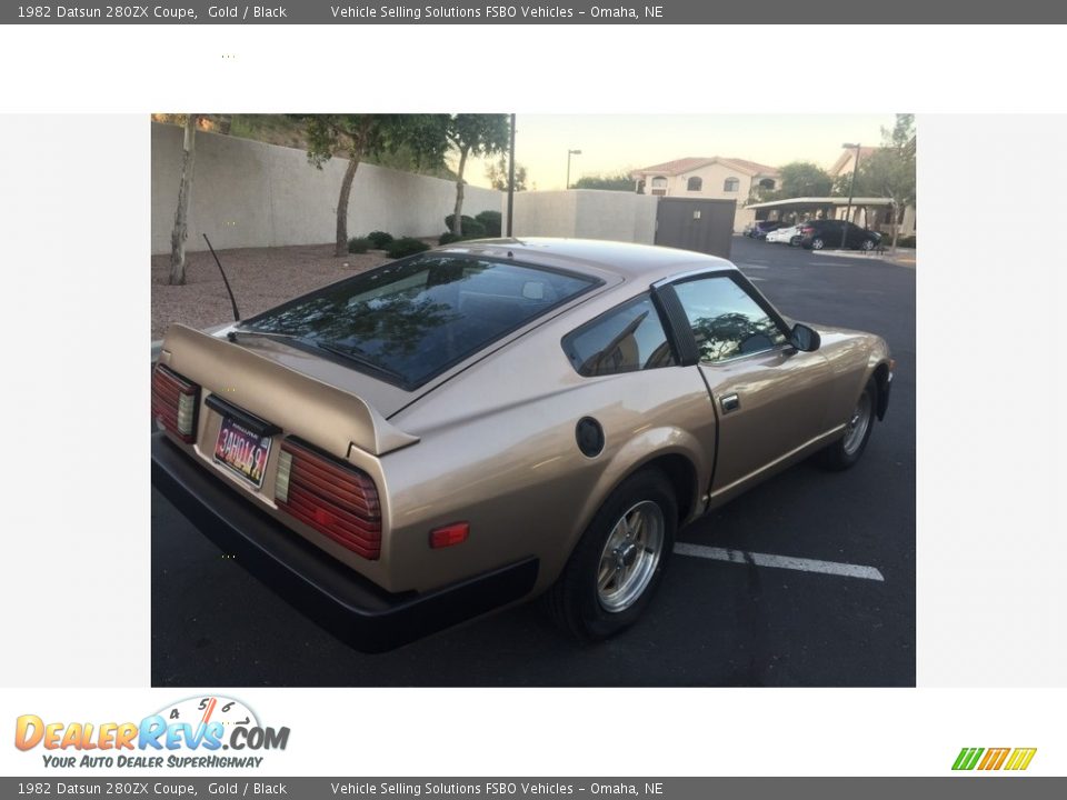 1982 Datsun 280ZX Coupe Gold / Black Photo #28