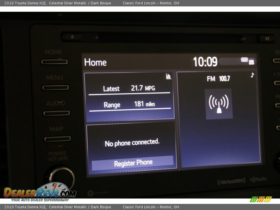 2019 Toyota Sienna XLE Celestial Silver Metallic / Dark Bisque Photo #12