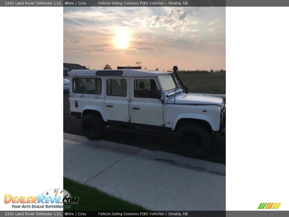 White 1992 Land Rover Defender 110 Photo #1